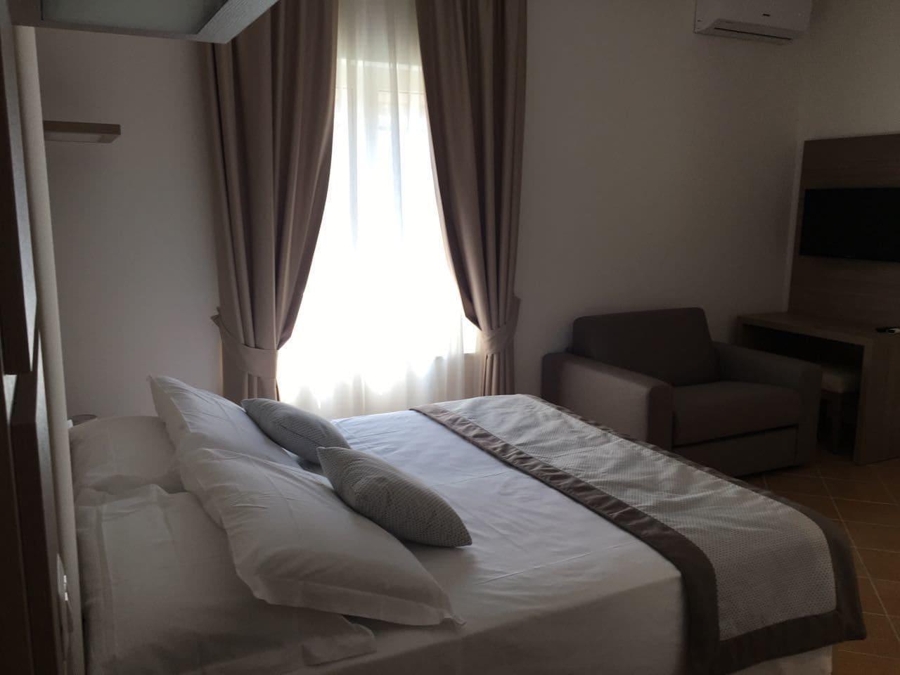 Hotiday Room Collection - Napoli Residenza Scarlatti מראה חיצוני תמונה