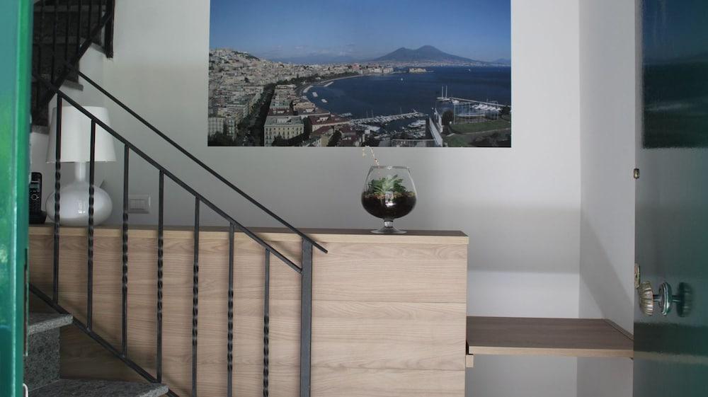 Hotiday Room Collection - Napoli Residenza Scarlatti מראה חיצוני תמונה